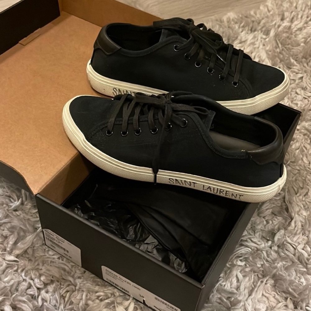 Saint Laurent Malibu sneakers - Picture 3 of 6